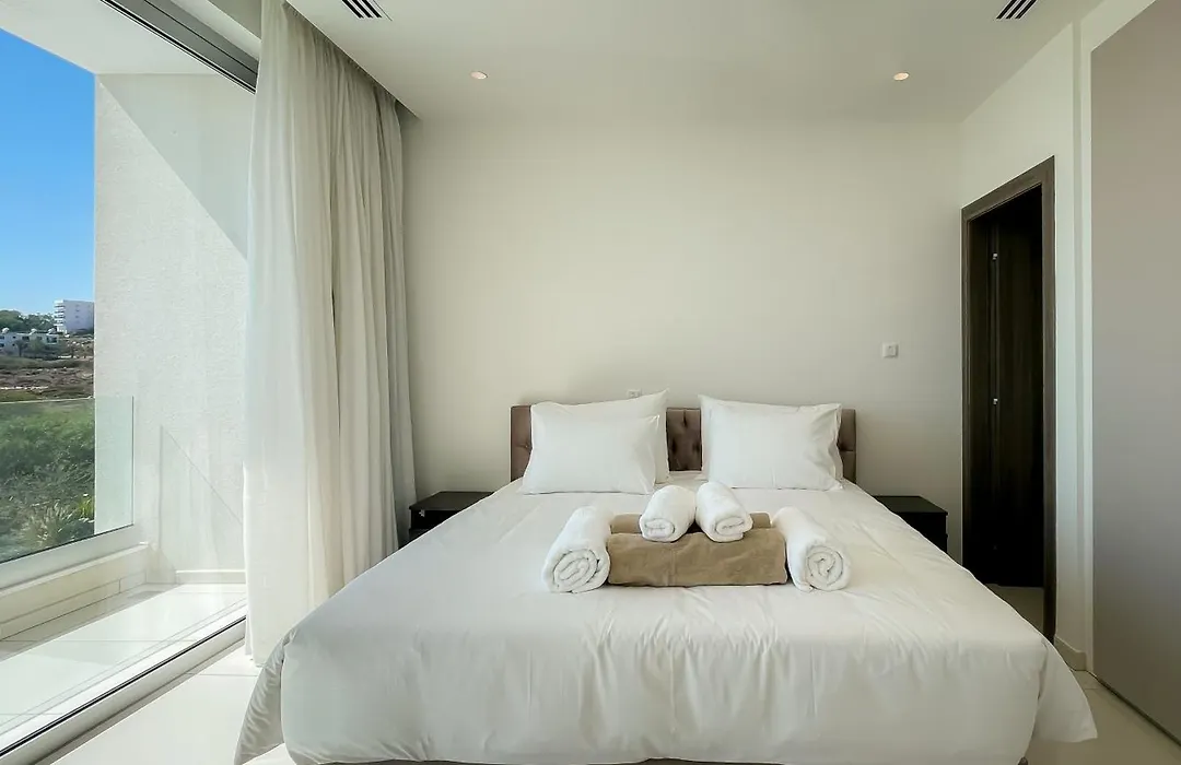 Love Bridge Seaview Villas-1